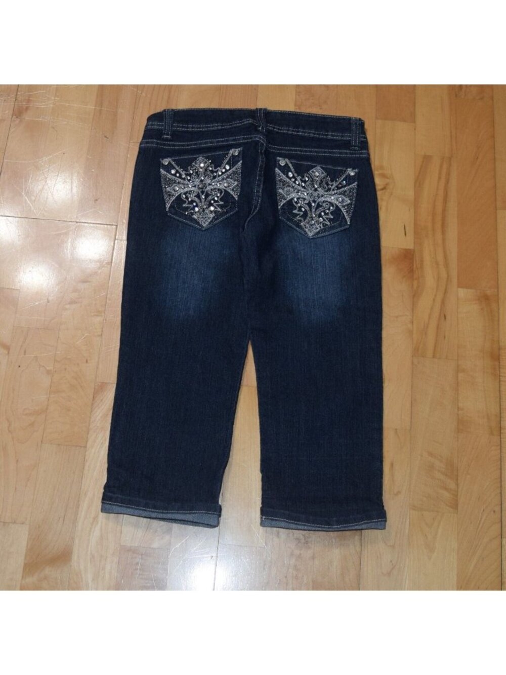 JZ Premium Embellished Pockets Dark Wash Crop Women's Sz 1 Jeans